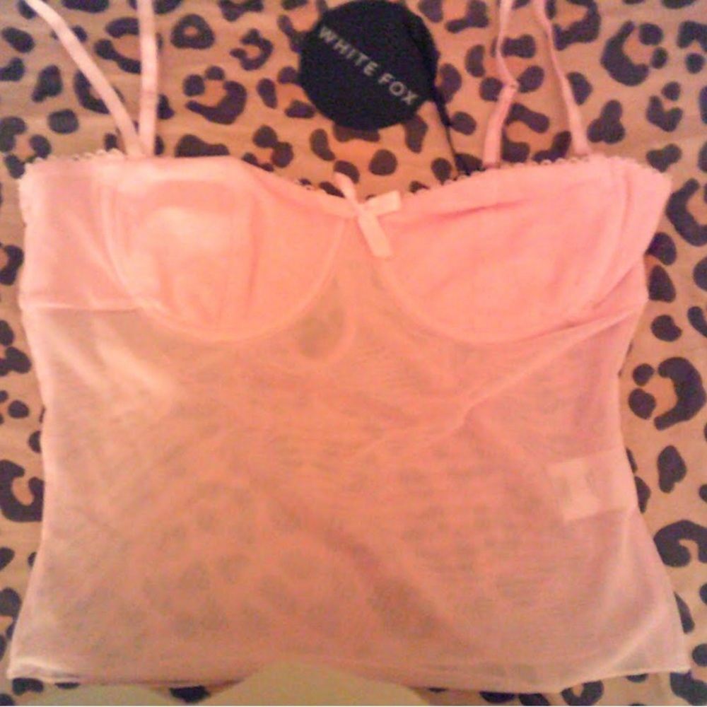 White fox top